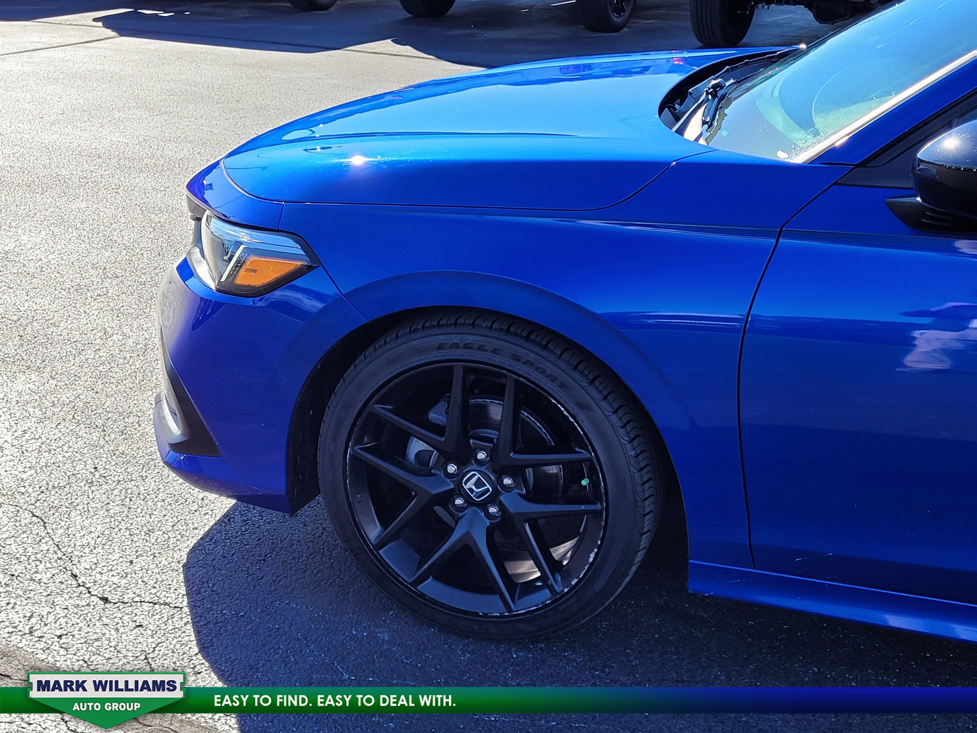 Used 2022 Honda Civic Sport image 11