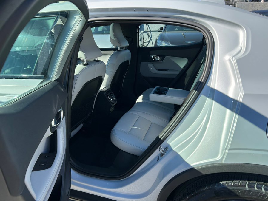 Used 2023 Polestar Polestar 2 w/ Pilot Pack image 51