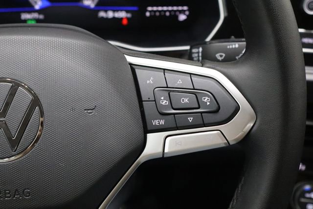 Used 2024 Volkswagen Jetta SE image 24