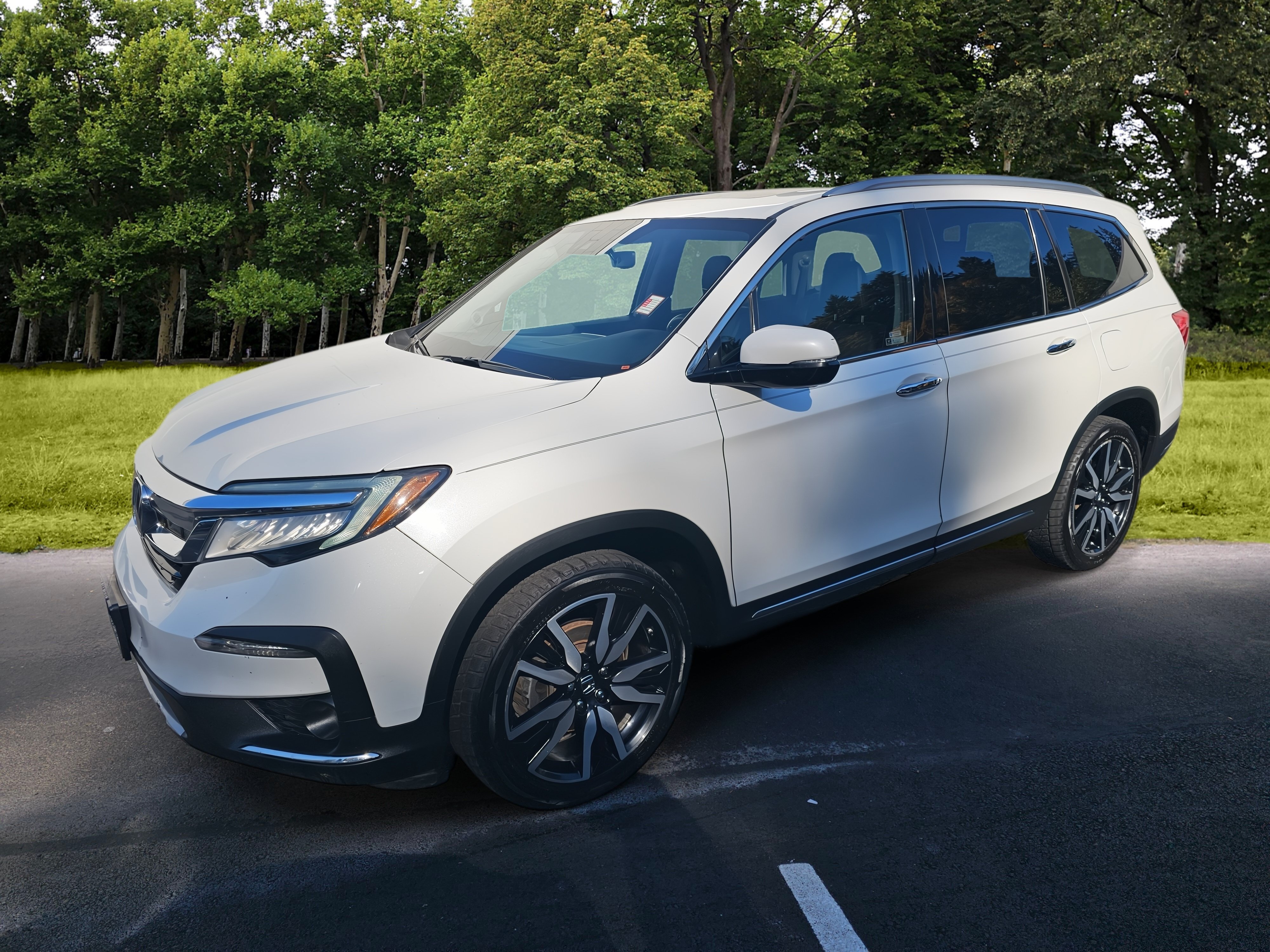 Used 2022 Honda Pilot Elite image 3