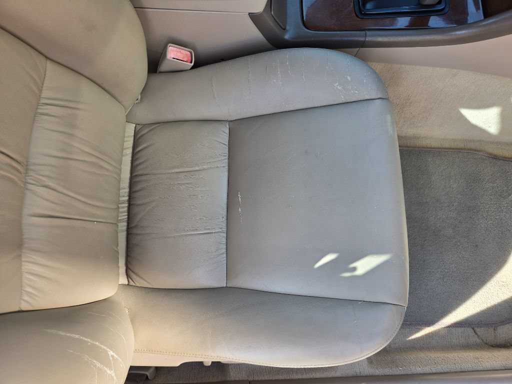 Used 2001 Lexus ES 330 FWD image 36