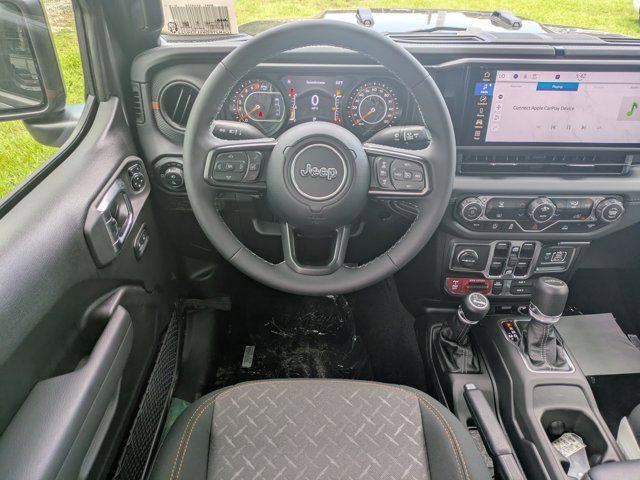 New 2025 Jeep Gladiator Mojave image 14