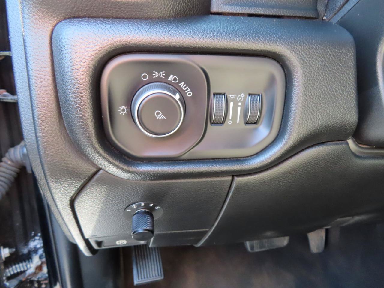 Used 2020 RAM 2500 Big Horn AWD/4WD image 31