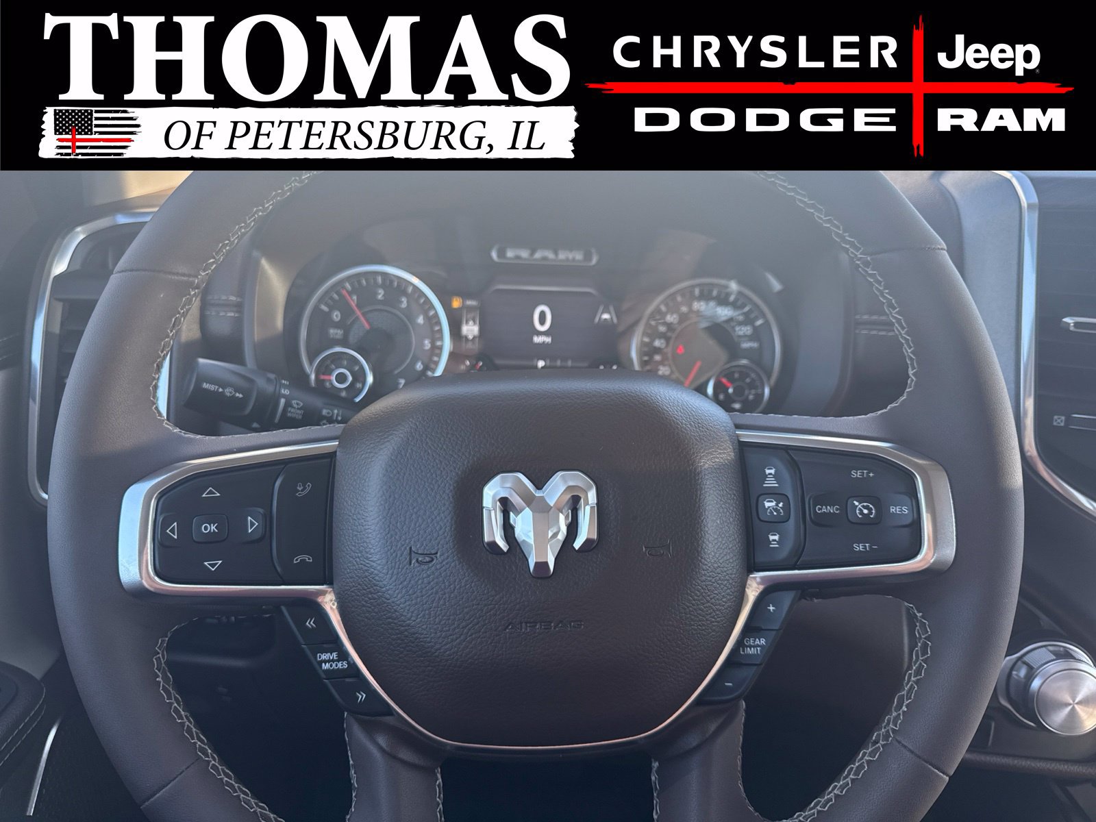 Used 2025 RAM 1500 Laramie AWD/4WD image 13
