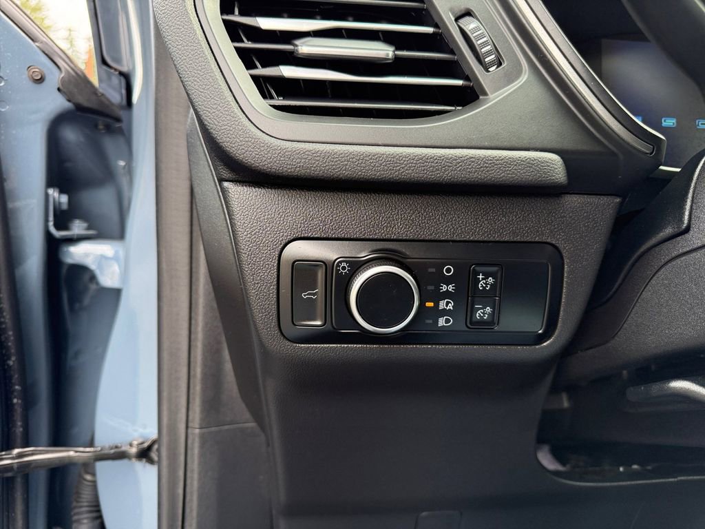 Used 2024 Ford Escape Active image 22