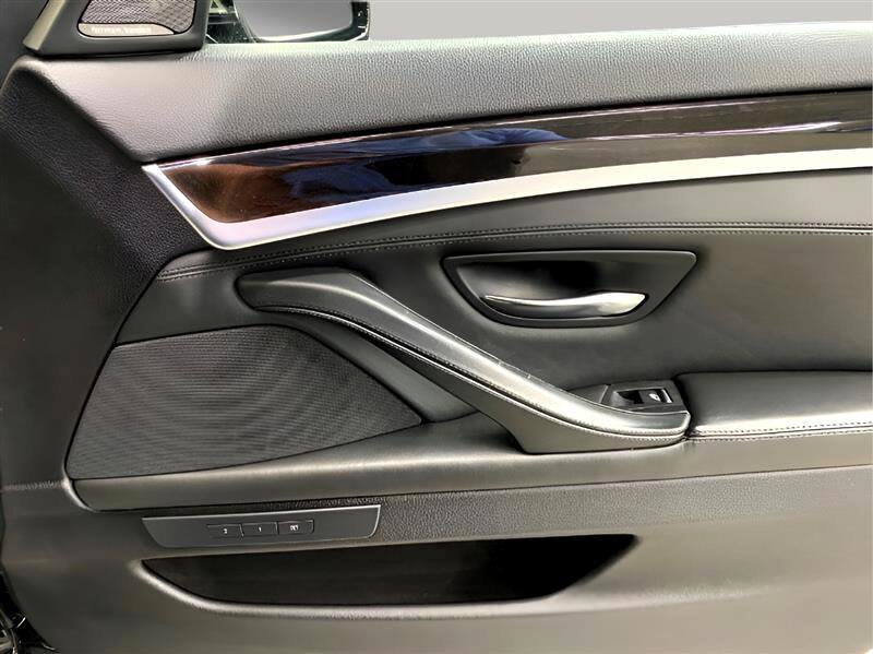 Used 2016 BMW 535i xDrive Sedan image 26
