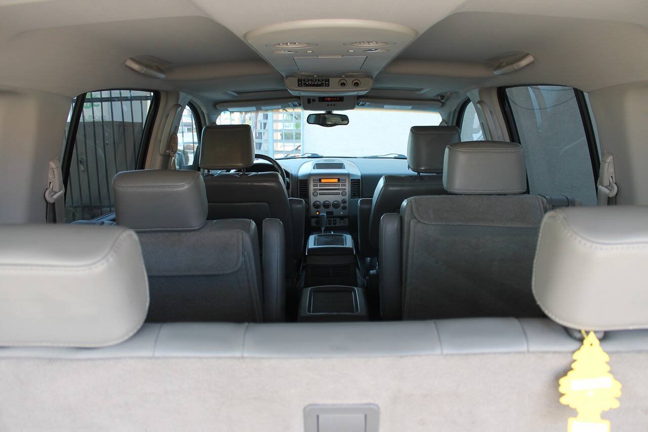 Used 2005 Nissan Armada SE w/ (S01) Journey Pkg (SE) AWD/4WD image 28