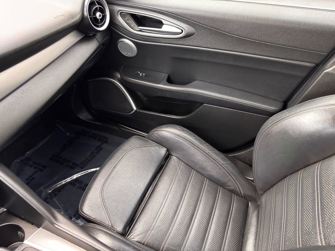 Used 2018 Alfa Romeo Giulia Ti Sport w/ Quick Order Package 22S Sport image 38