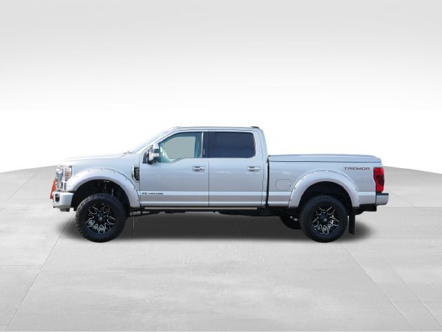 Used 2021 Ford F350 Platinum w/ Tremor Off-Road Package AWD/4WD image 4