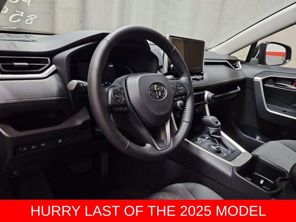New 2025 Toyota RAV4 XLE image 14