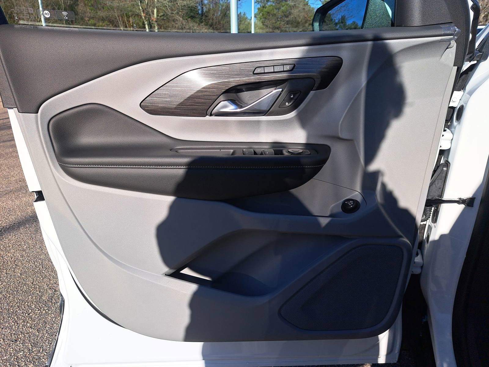 New 2024 GMC Terrain SLT AWD/4WD image 26