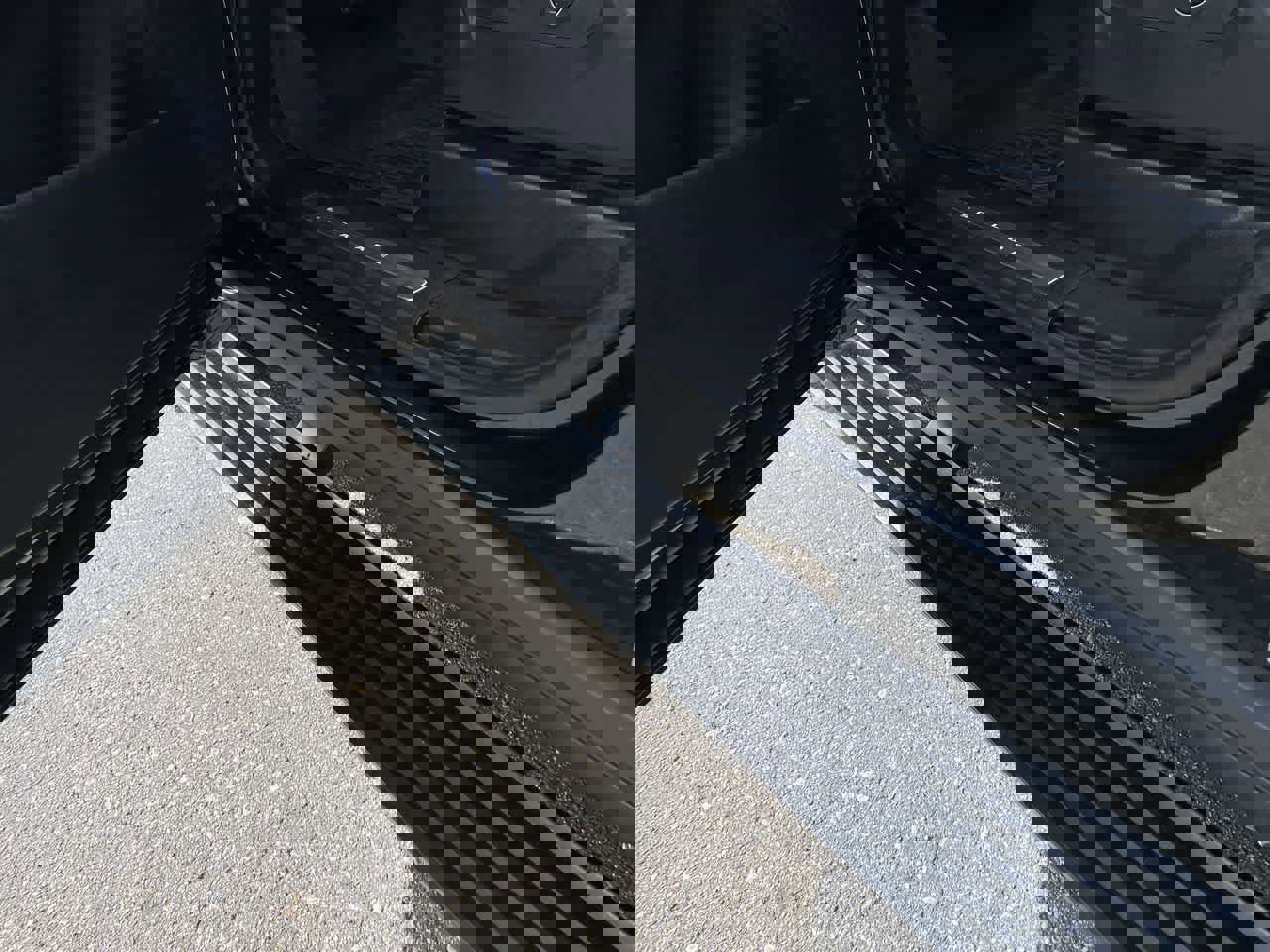 Used 2024 Cadillac Escalade V w/ Heavy-Duty Trailer Package image 49