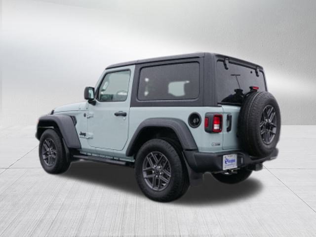 Used 2024 Jeep Wrangler Sport S image 5