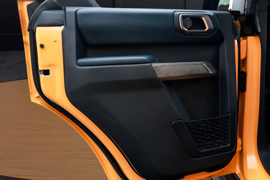 Used 2022 Ford Bronco Outer Banks image 32