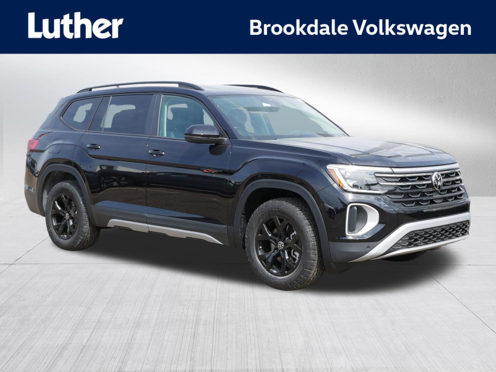 New 2026 Volkswagen Atlas Peak Edition