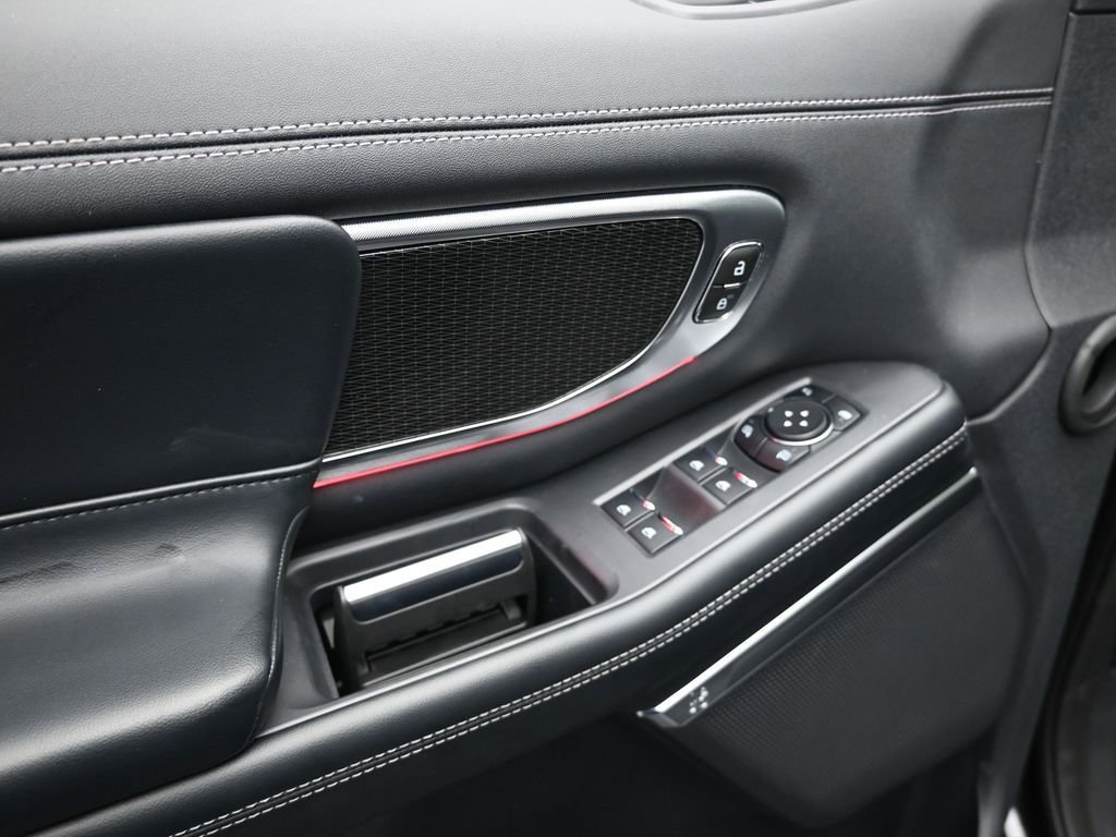 New 2026 Ford Expedition Platinum w/ Stealth Performance Package image 10