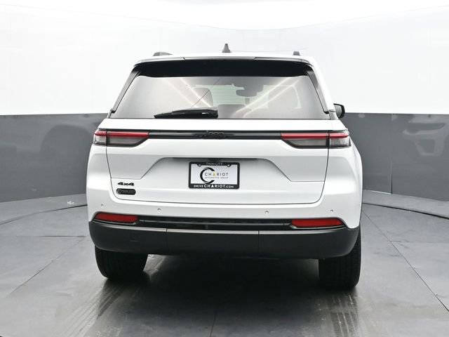 Used 2022 Jeep Grand Cherokee Altitude image 5