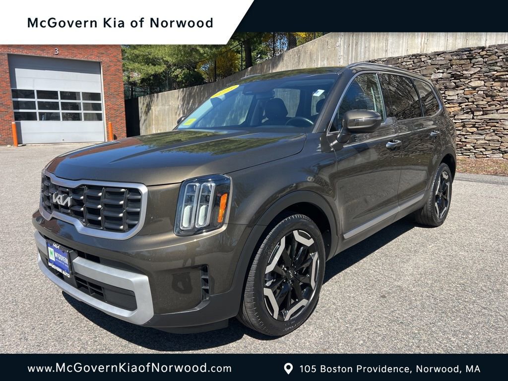 Used 2023 Kia Telluride S w/ S Sunroof Package AWD/4WD image 1