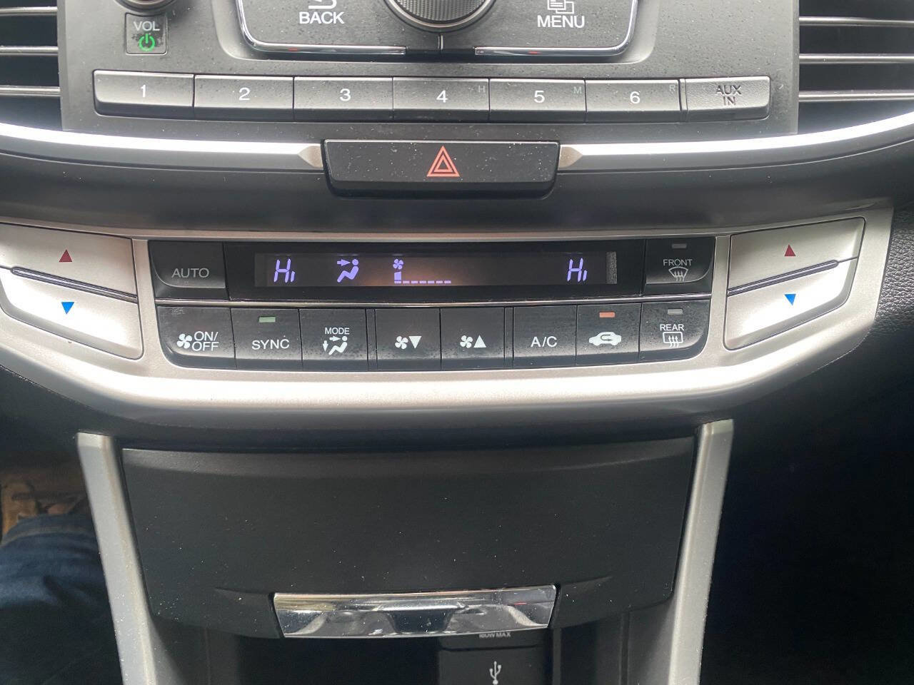 Used 2015 Honda Accord Sport image 23