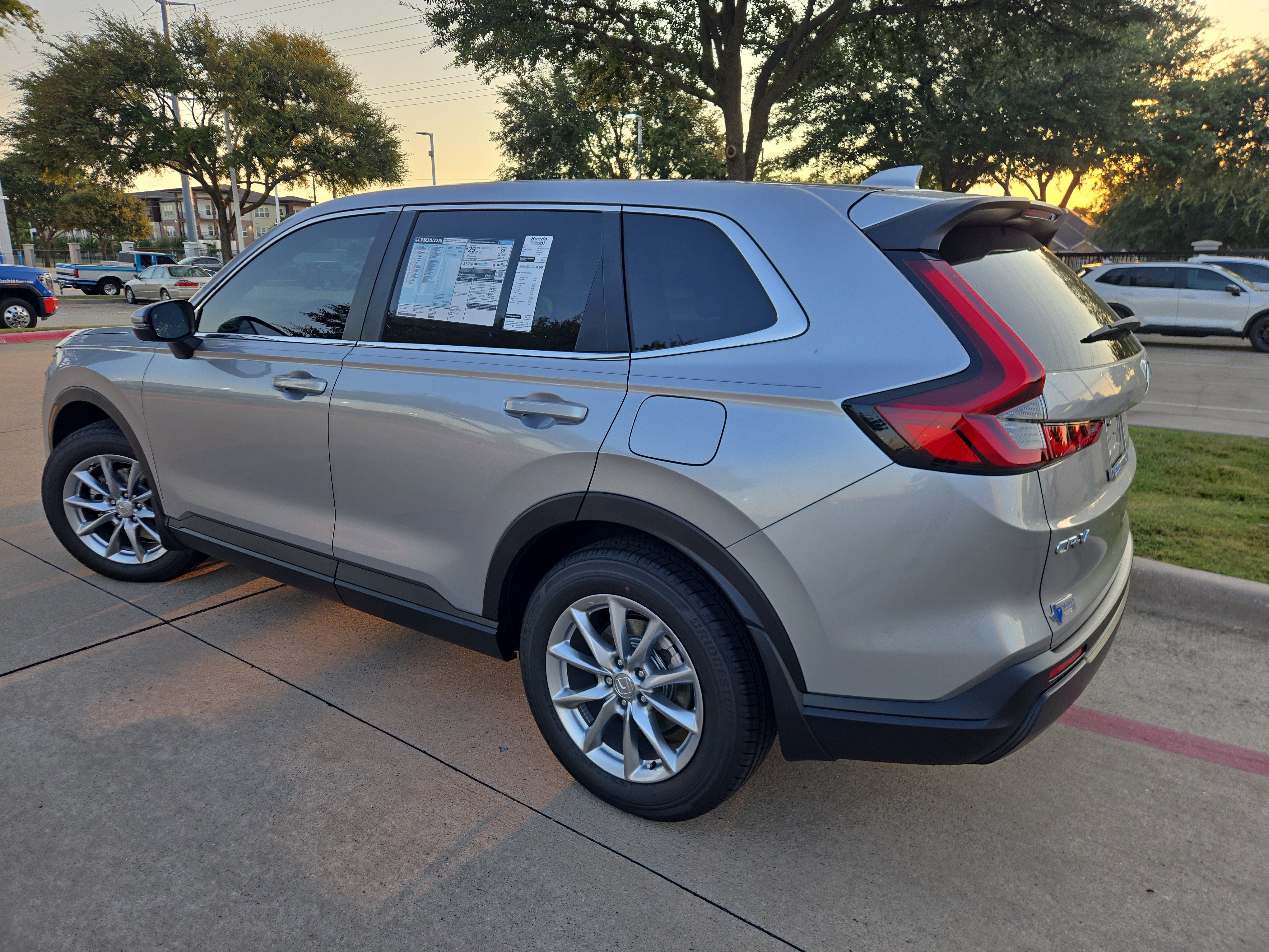New 2027 Honda CR-V EX image 7