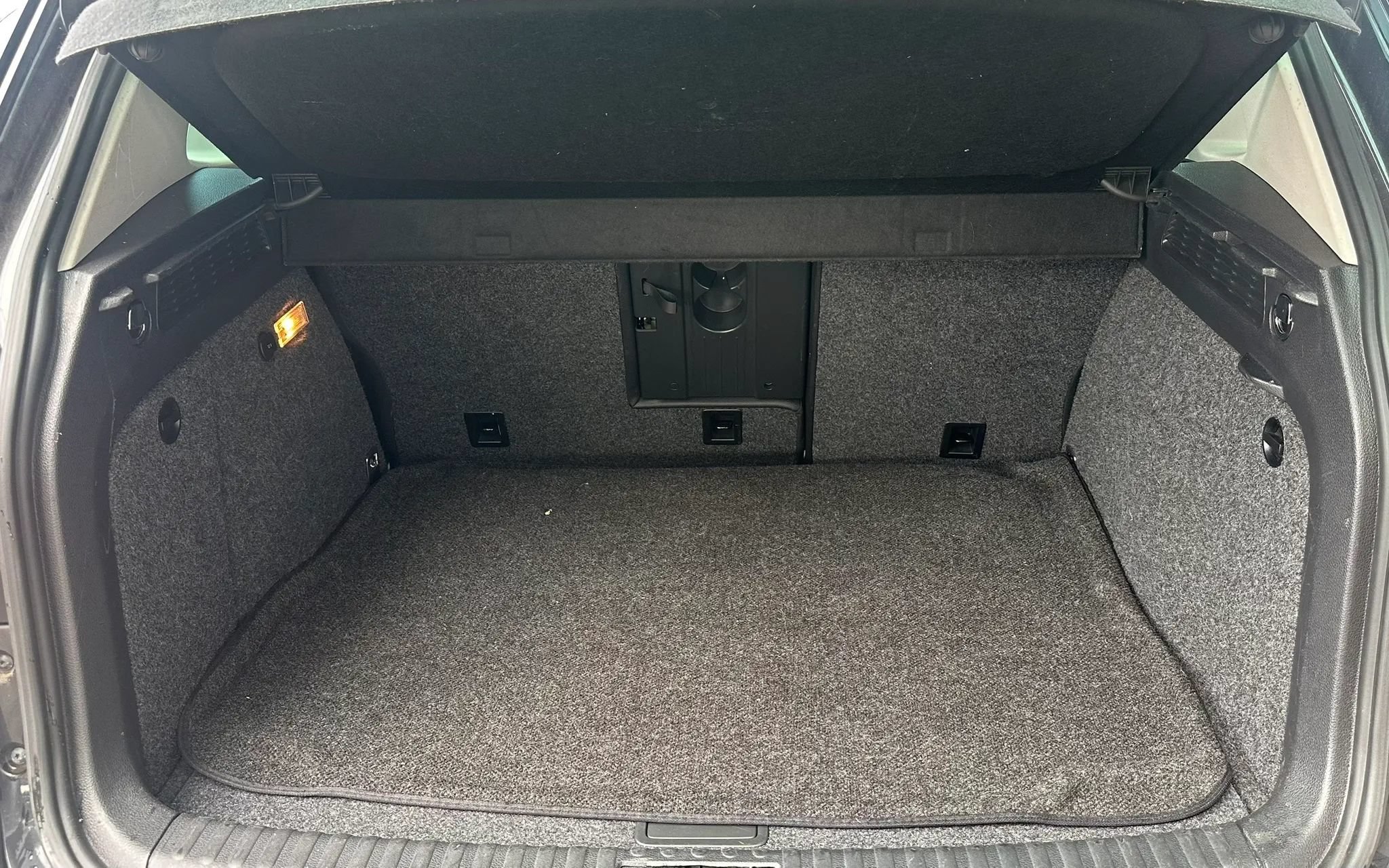 Used 2012 Volkswagen Tiguan SE AWD/4WD image 25