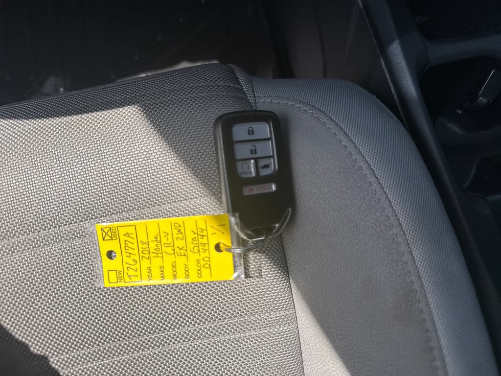 Used 2018 Honda CR-V EX image 40