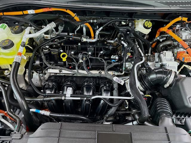 Used 2024 Ford Escape SE w/ PHEV Premium Package image 32