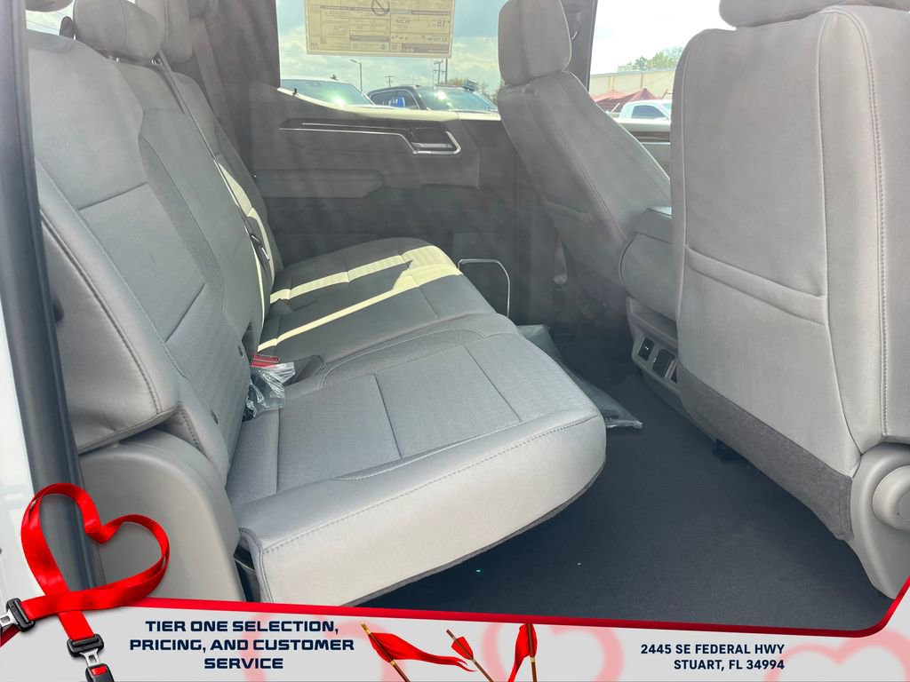 New 2026 GMC Sierra 1500 SLE image 17