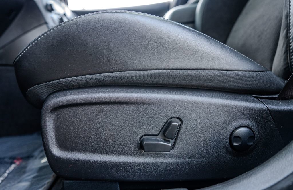 Used 2023 Dodge Charger Scat Pack RWD image 18