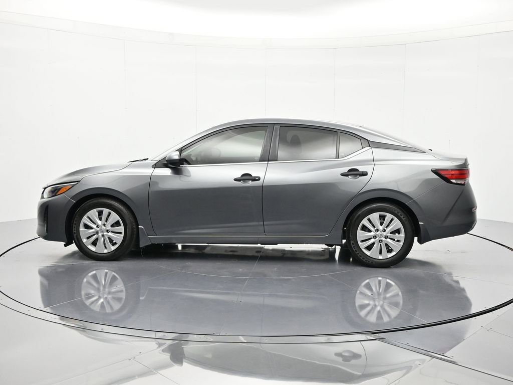 Used 2024 Nissan Sentra S image 9