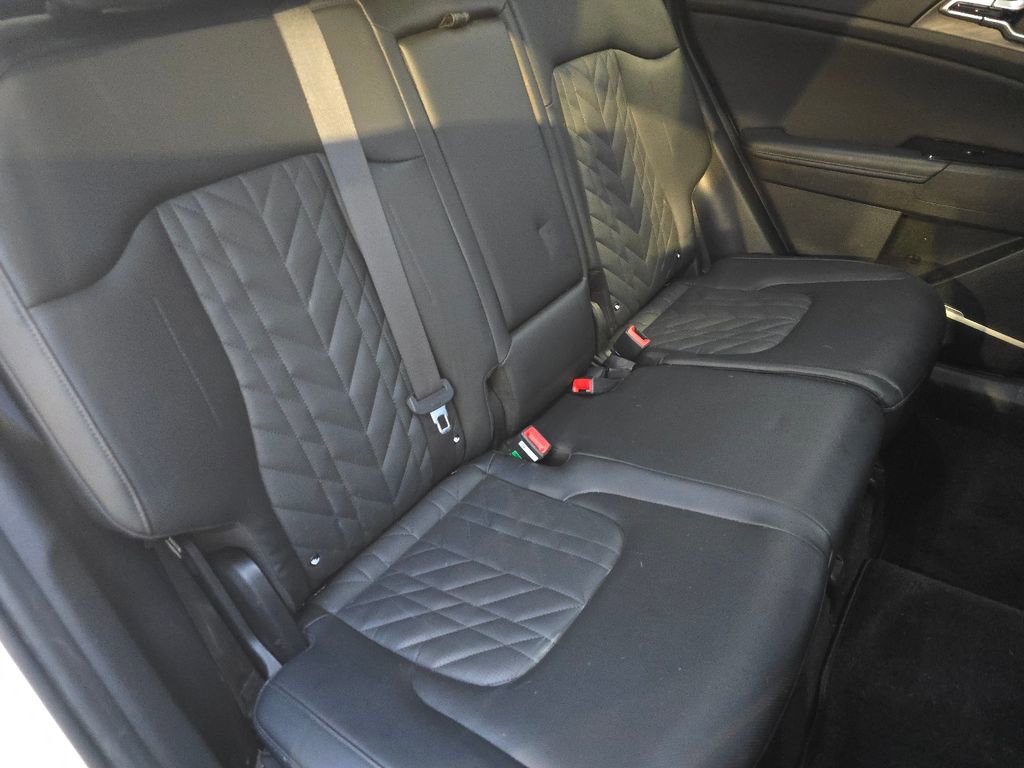 Used 2023 Kia Sportage X-Line w/ X-Line Premium Package image 13