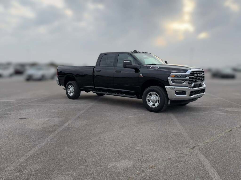 New 2026 RAM 2500 Tradesman image 16