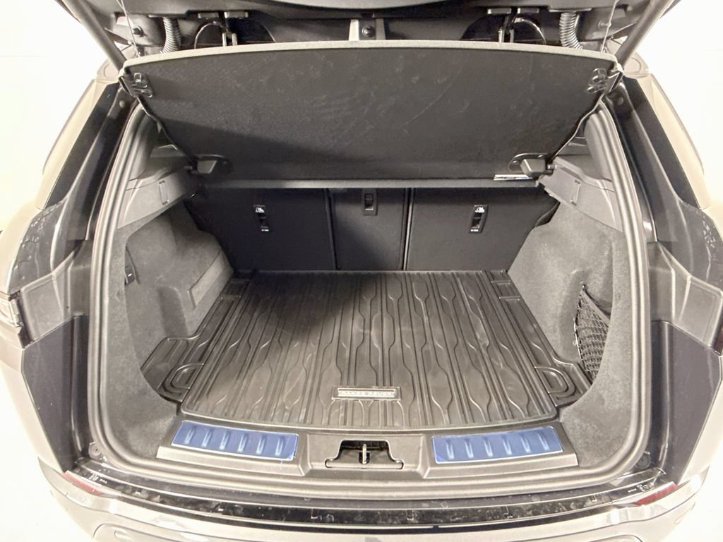 New 2026 Land Rover Range Rover Evoque Hoxton AWD/4WD image 28