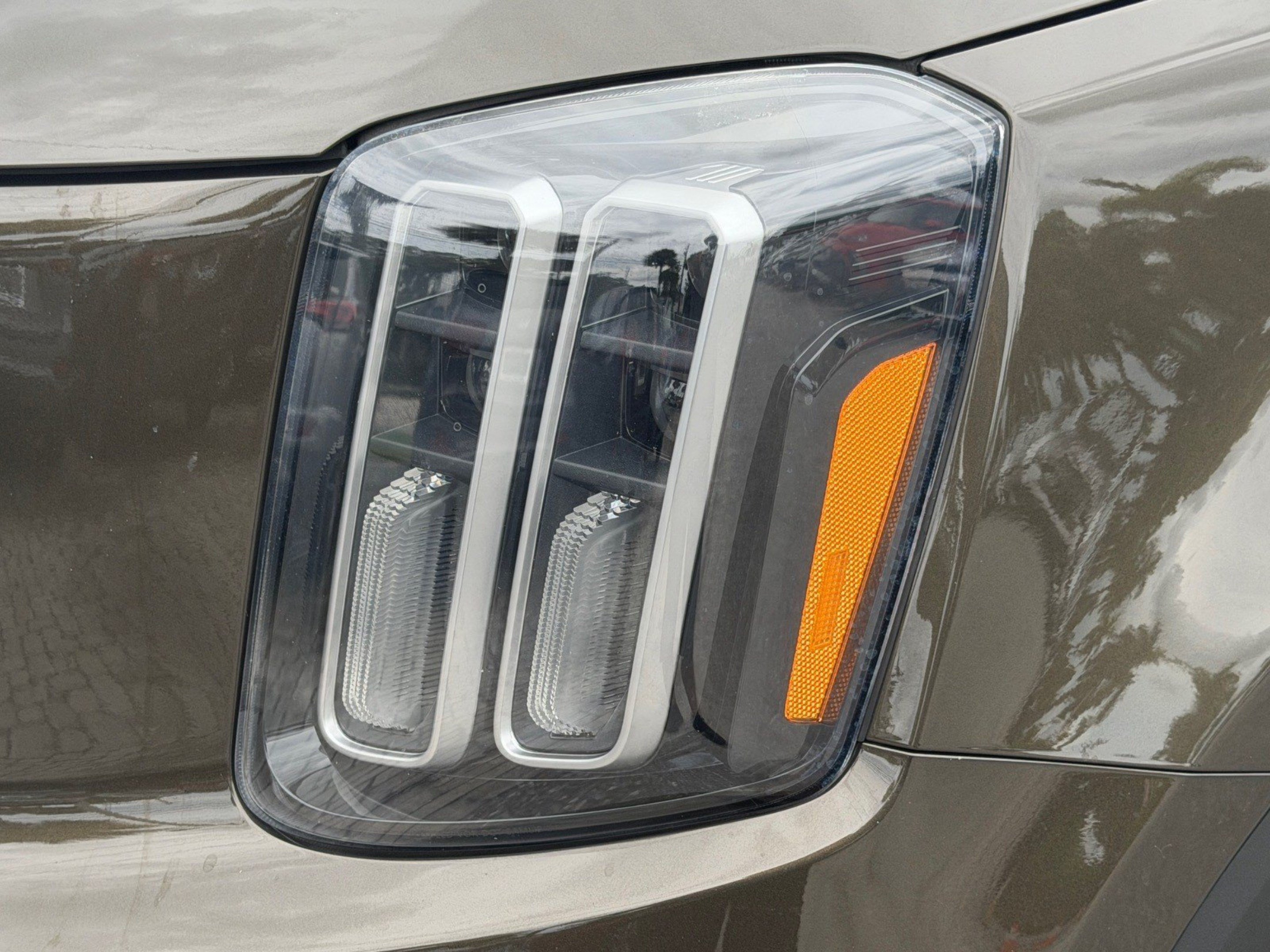 Certified 2024 Kia Telluride EX FWD image 12