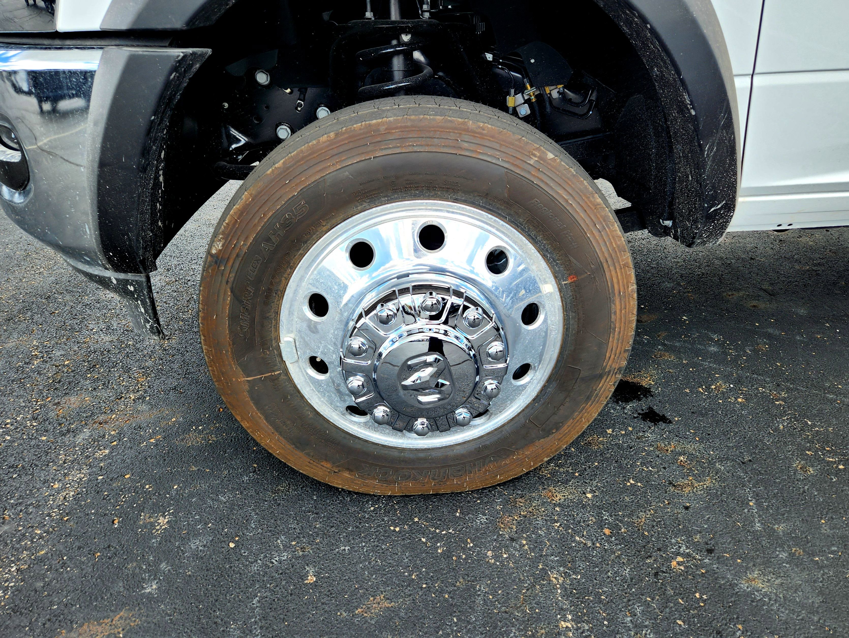 New 2026 RAM 5500 Tradesman w/ Chrome Appearance Group image 15