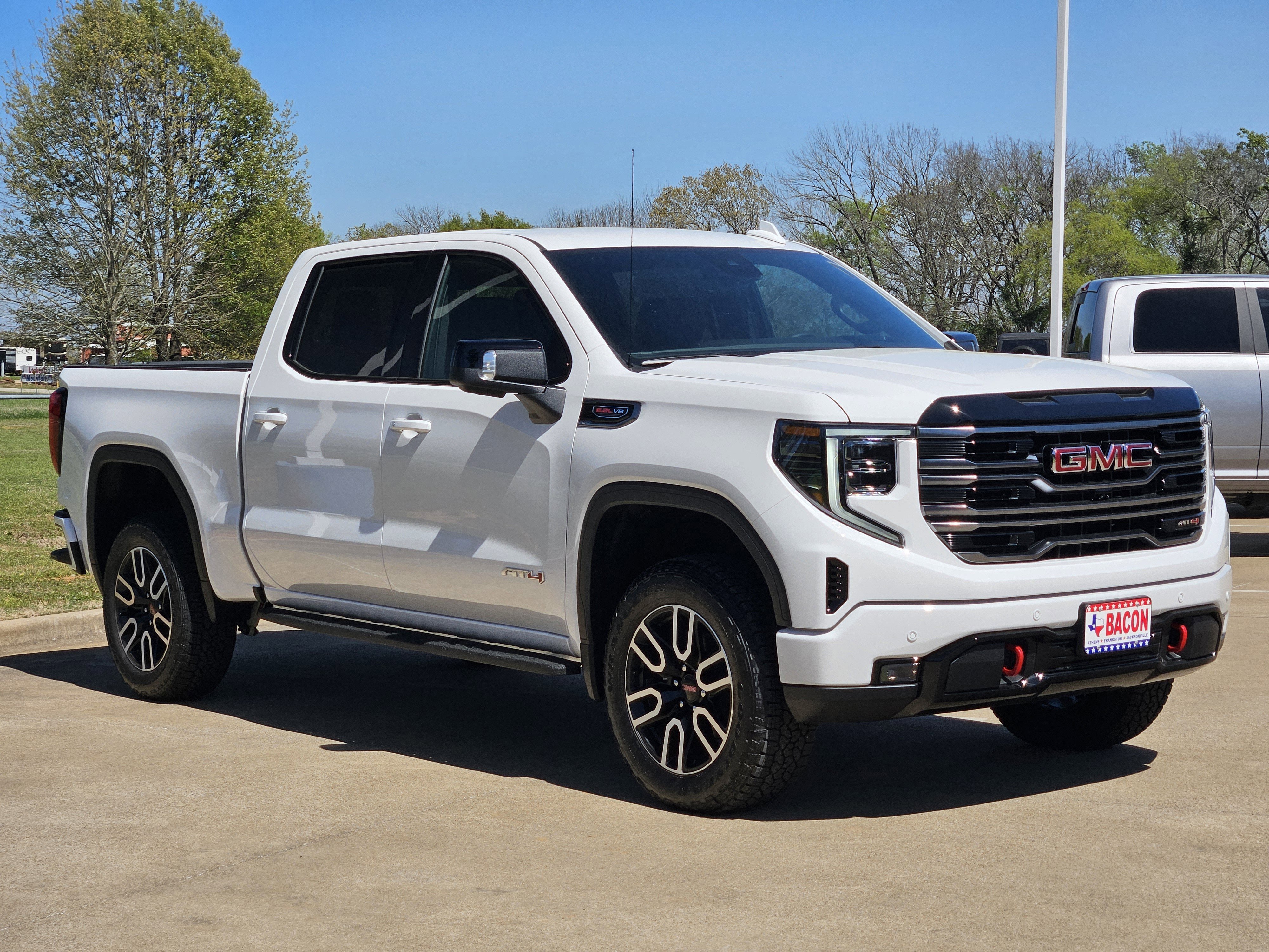New 2026 GMC Sierra 1500 AT4 w/ AT4 Premium Package AWD/4WD image 3