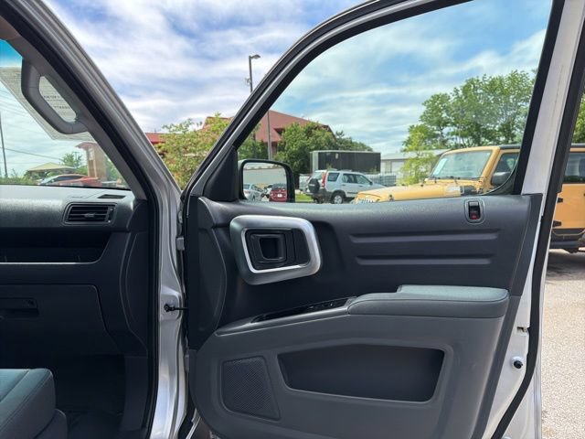 Used 2007 Honda Ridgeline RTX image 26