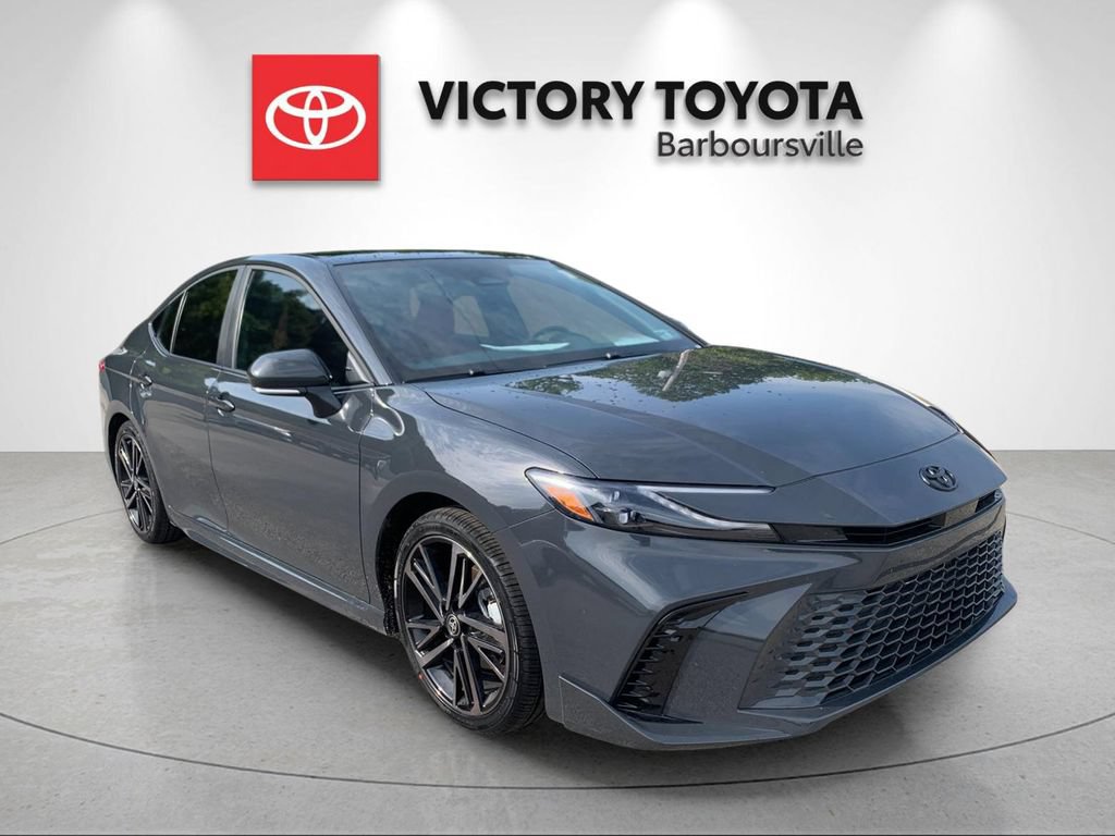 Used 2026 Toyota Camry XSE FWD image 5