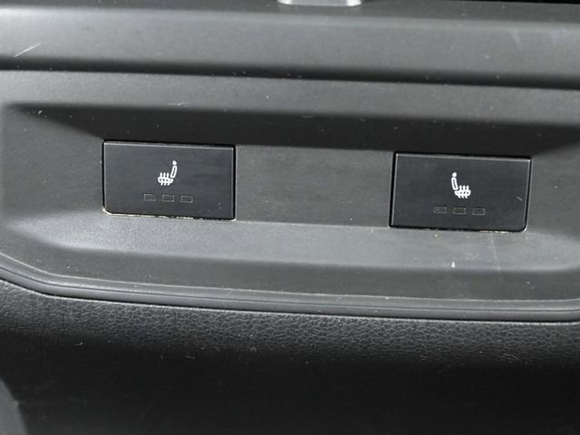 Used 2022 Volkswagen Atlas Cross Sport SEL Premium R-Line image 39