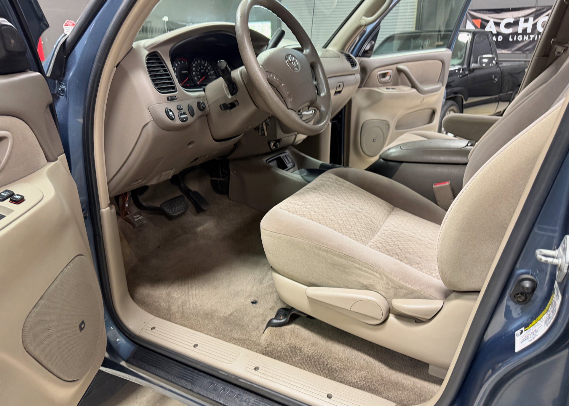 Used 2006 Toyota Tundra SR5 AWD/4WD image 23