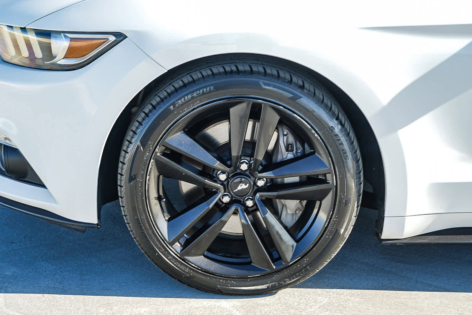 Used 2015 Ford Mustang EcoBoost w/ Ecoboost Performance Package image 11