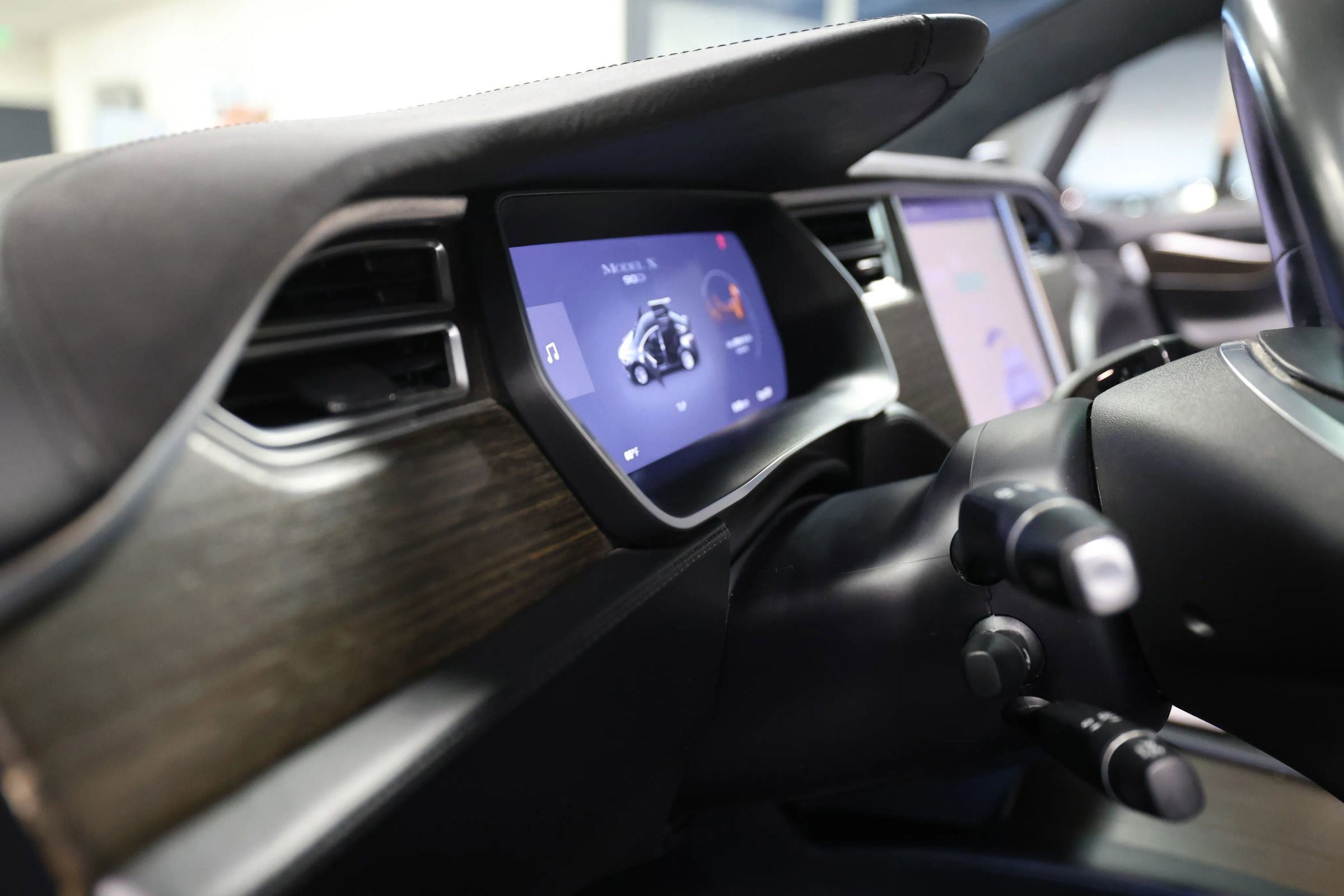 Used 2016 Tesla Model X 90D AWD/4WD image 27