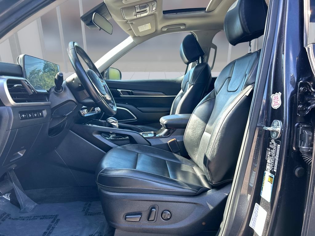 Used 2025 Kia Telluride S AWD/4WD image 20