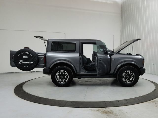 Used 2022 Ford Bronco Outer Banks image 16