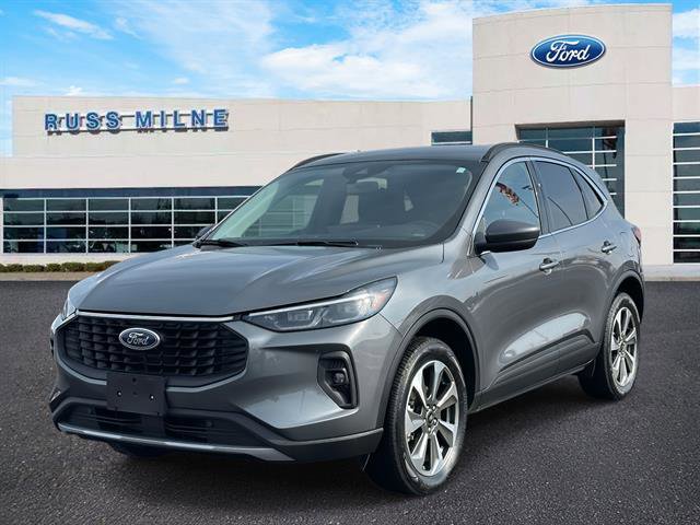 Used 2025 Ford Escape Platinum AWD/4WD image 6