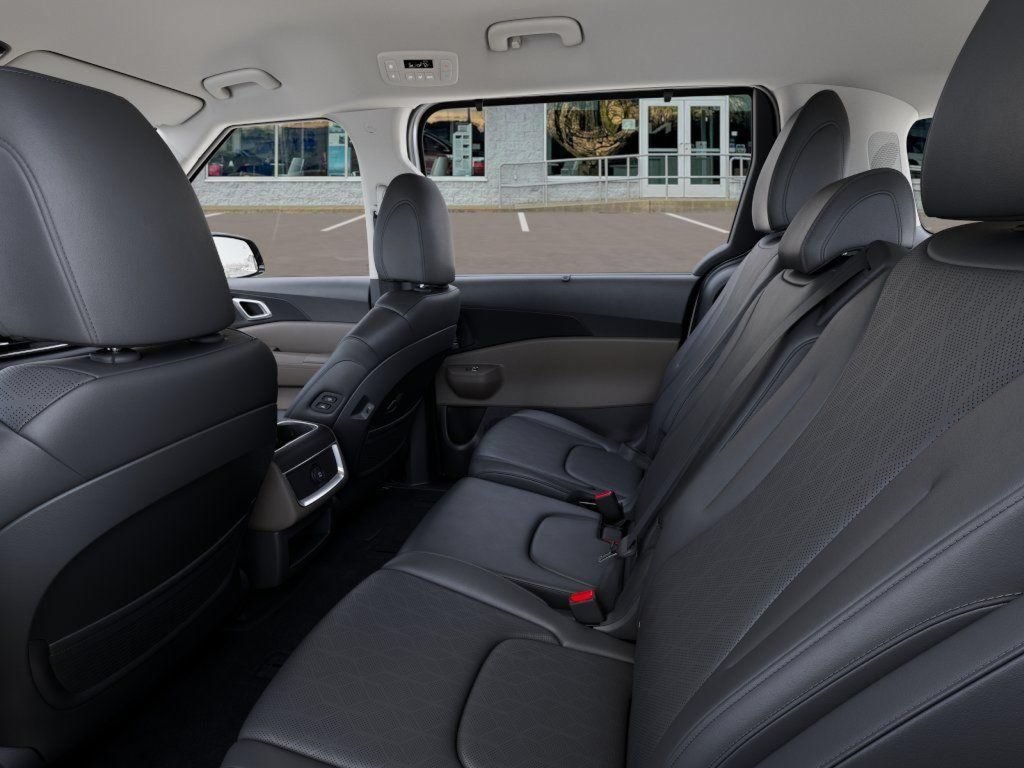 New 2026 Kia Carnival EX FWD image 18