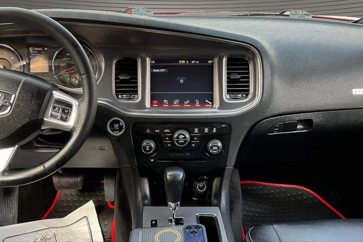 Used 2012 Dodge Charger R/T RWD image 9