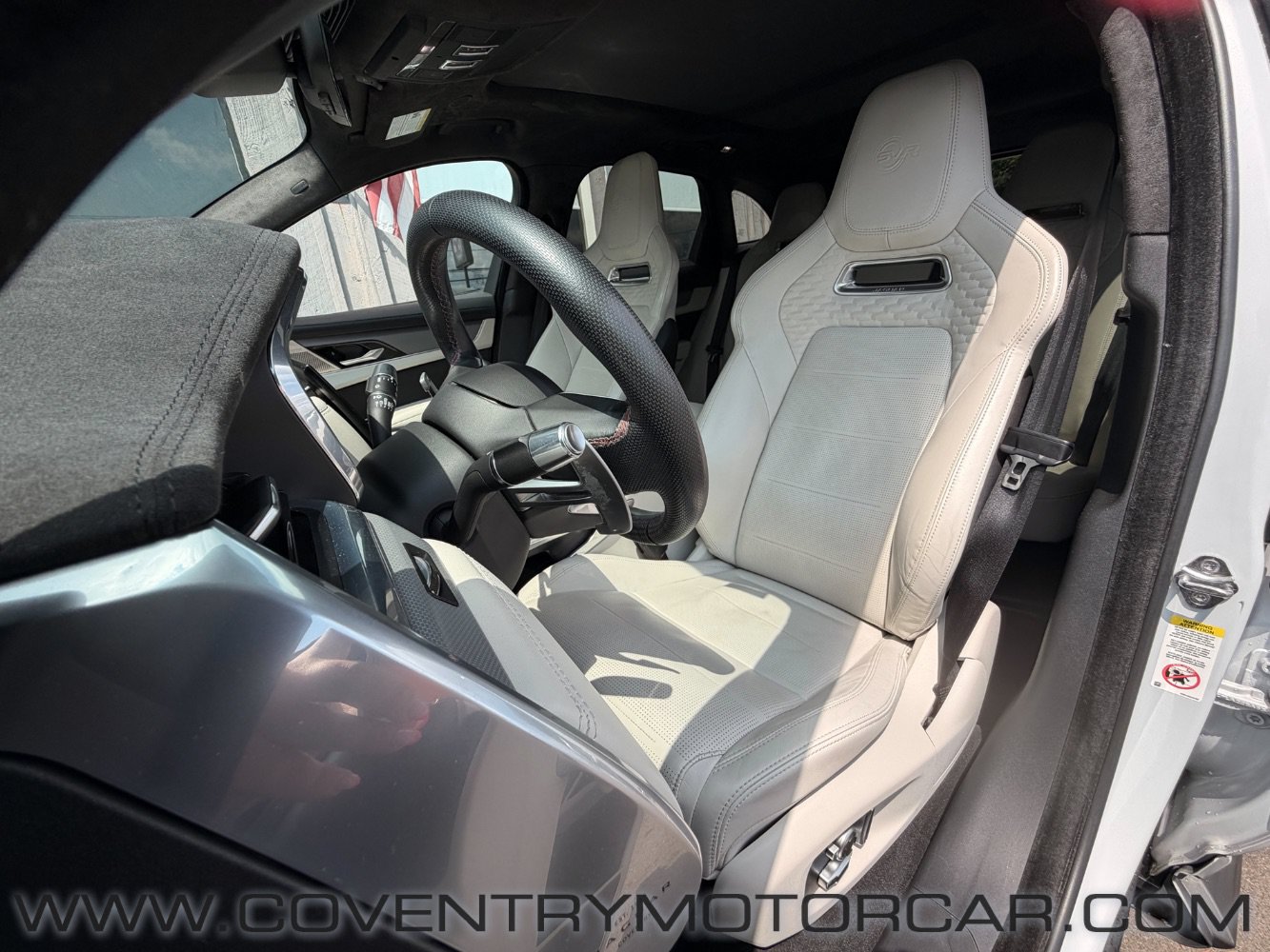 Used 2021 Jaguar F-PACE SVR AWD/4WD image 28