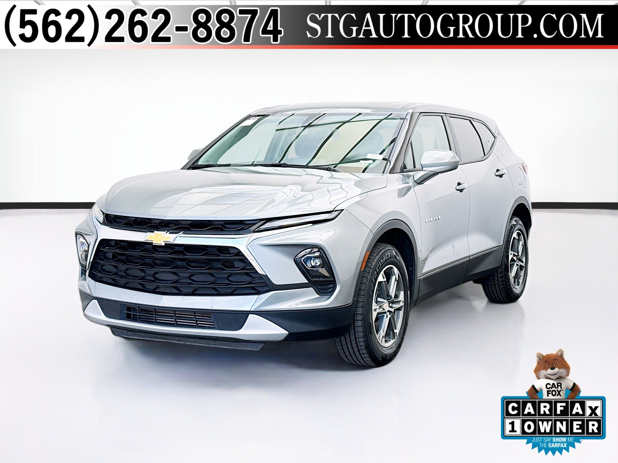 Used 2025 Chevrolet Blazer LT FWD image 1