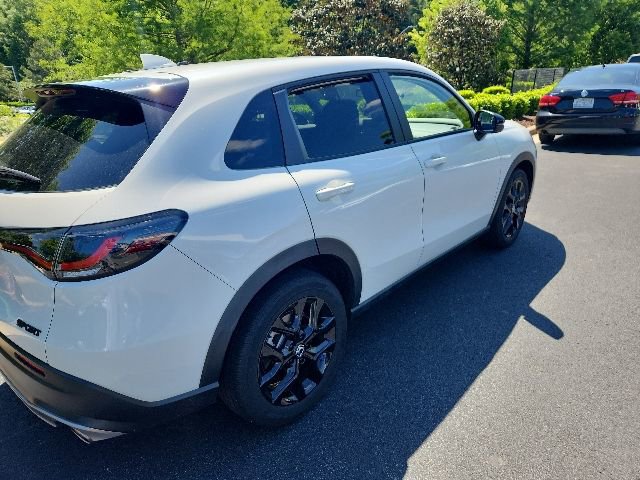 Used 2023 Honda HR-V Sport image 12